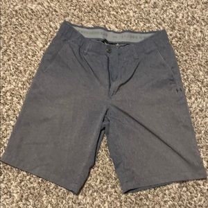 Under Armour Grey Golf Shorts Size - 32